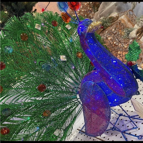 NIB Holiday Living 3-ft LED Twinkling Lighted Peacock Yard Christmas Decoration - Picture 3 of 6
